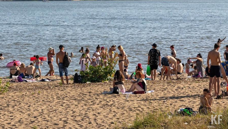 При первых симптомах надо сразу обратиться к врачу