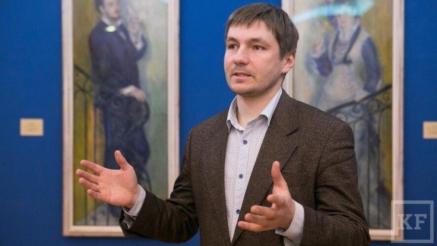 Антон Райхштат провел экскурсию по новой выставке в Казанском Кремле