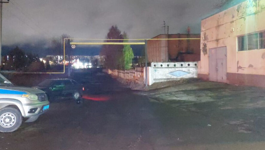 Двоих арестовали