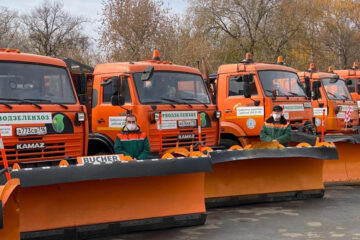 Дорожные службы столицы Татарстана переходят на зимний режим работы.