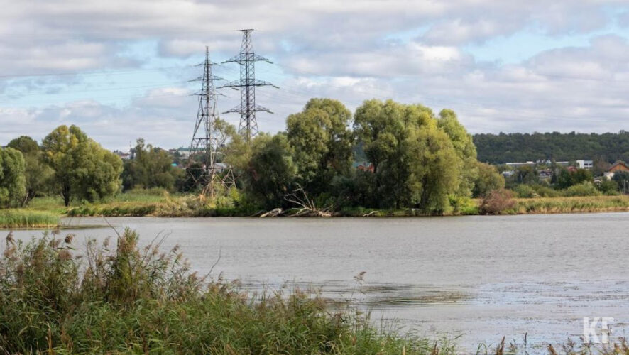 Погибший был в одежде и обуви.