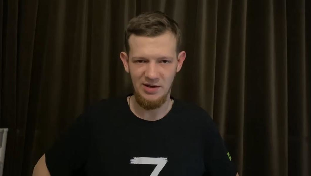 Журналист назвал убийство Владлена Татарского в кафе в Санкт-Петербурге подлым и трусливым терактом.