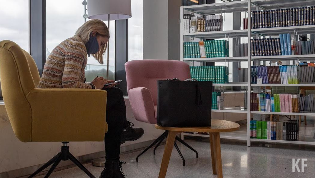 Планируется приобрести около двух тысяч наименований.