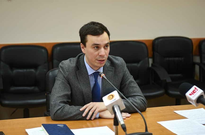 в том числе отбор на чемпионат России по греко-римской борьбе и престижный Камский лыжный марафон.