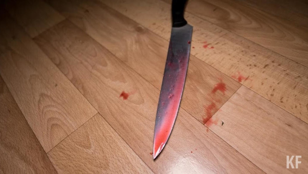 Женщина повредила мужчине почку.