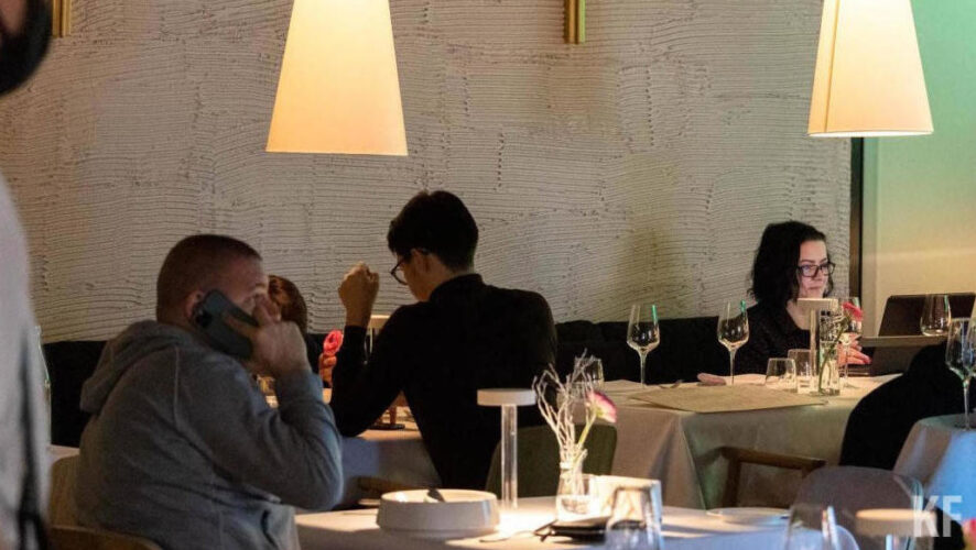 Однако к допандемийным показателям заведения еще не вернулись.