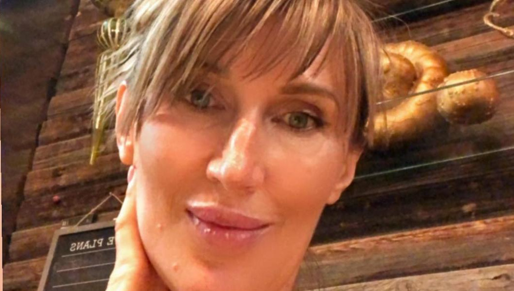 Модельер ищет источники вдохновения на родине.