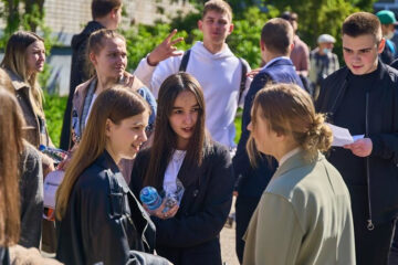 В заключительном материале о проблеме оттока молодежи KazanFirst лично обсудил со школьниками