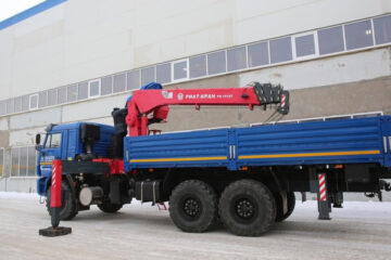 Спецтехнику выпустила компания &laquo;РИАТ&raquo;.