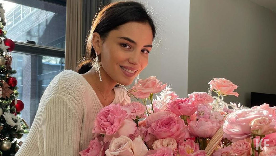 Им она адресовала эмоциональный пост в Инстаграм.