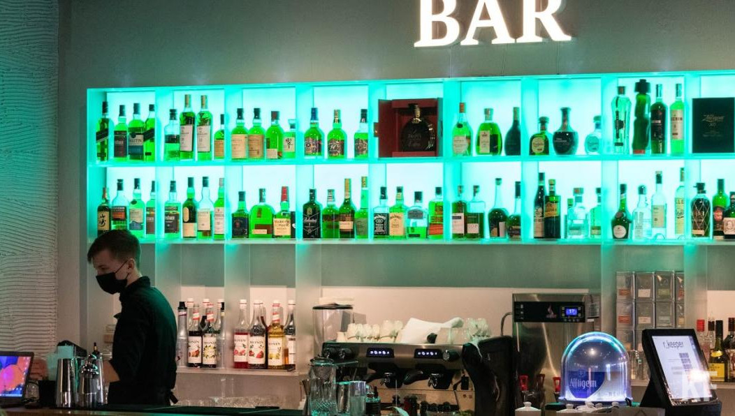 Запасов хватит до августа-начала сентября.