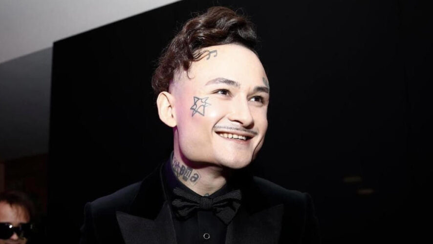 В эту сумму популярный рэпер оценил моральный вред.