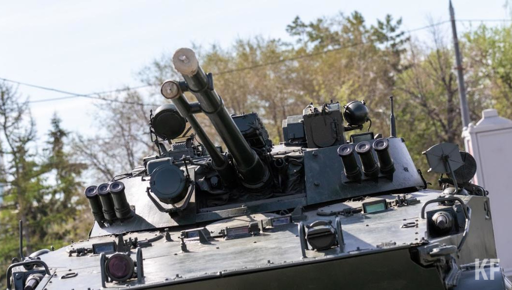 Также продемонстрировали автомобиль «Титан»