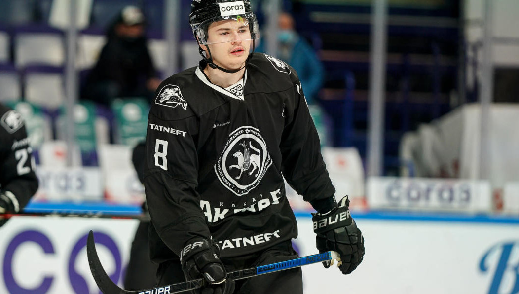 Игрок продлил контракт с клубом на 2 года.