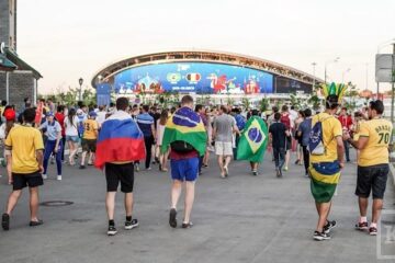 Свободных мест не было на играх Франция-Аргентина и Бразилия-Бельгия.