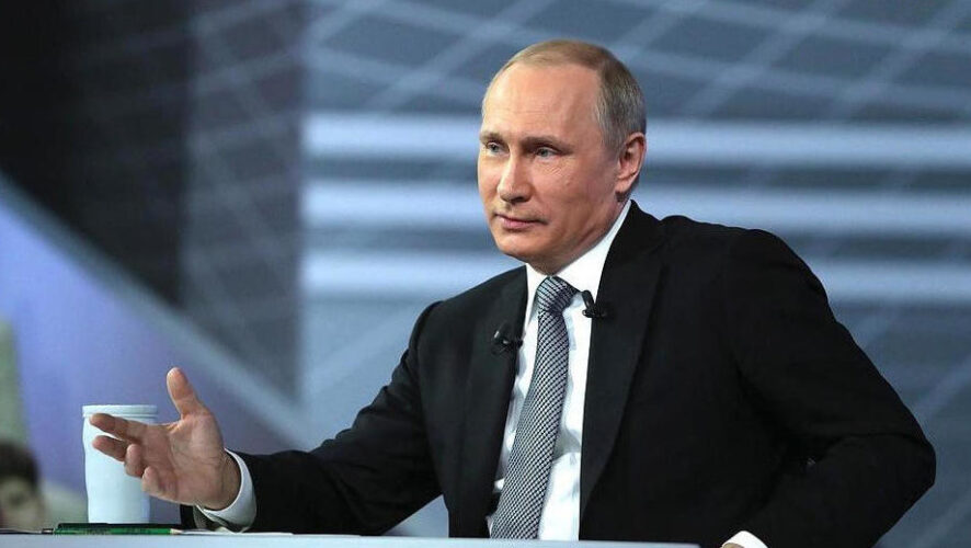 У президента России запланировано множество международных телефонных звонков.