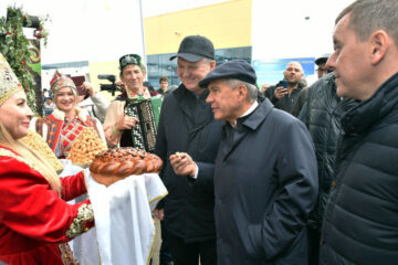 Президент Татарстана также поинтересовался ценами на мясо.