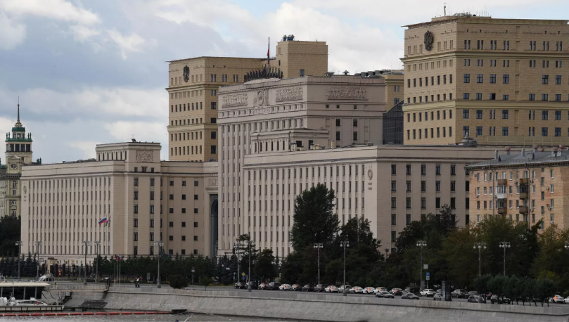 Освобожденные находятся в ведомственных госпиталях Минобороны.