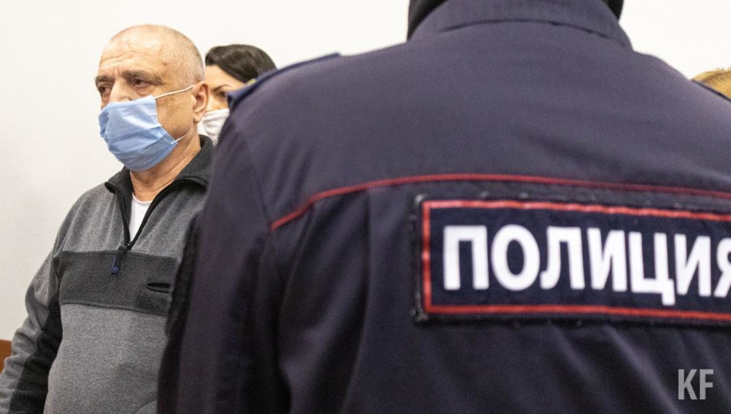 Сейчас Сергей Алексашенко проживает за границей.