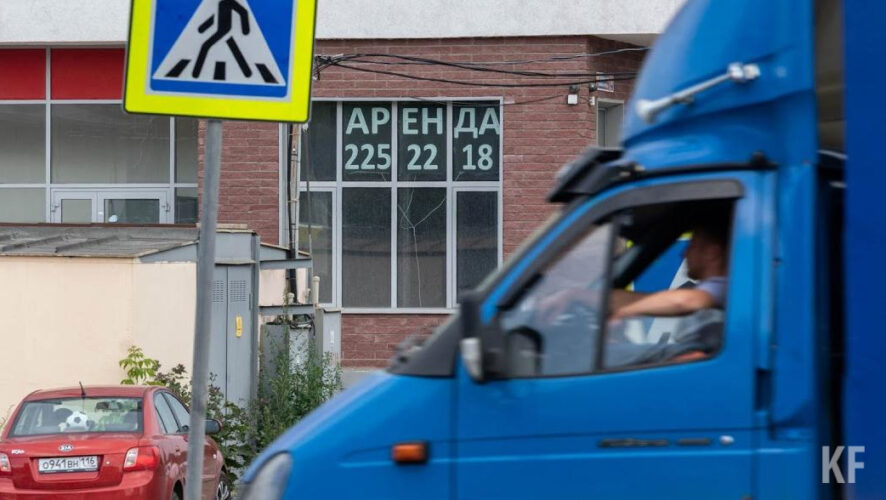 Авария произошла на улице Назарбаева.