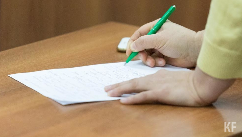 На сегодняшний день за помощью по полису ОМС обратились уже 644 человека.