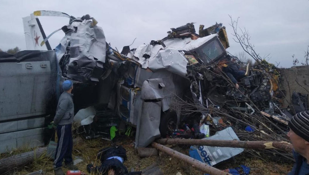 Связь самолета с диспетчером оборвалась спустя минуту после взлета.