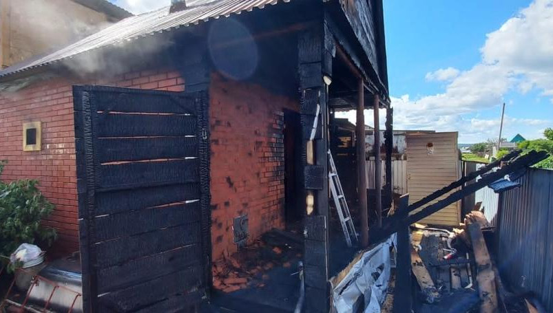 Площадь пожара составила 20 кв. метров.