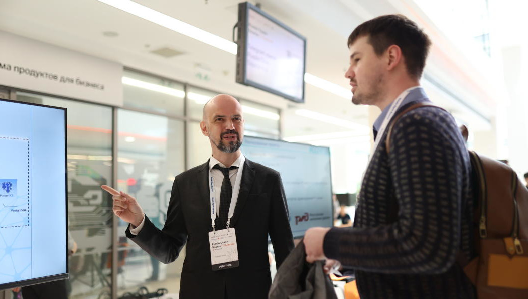 После введения ограничений встал вопрос о создании российского репозитория. Татарстан уже делал шаги в этом направлении - на основе открытого кода были созданы портал государственных услуг Татарстана