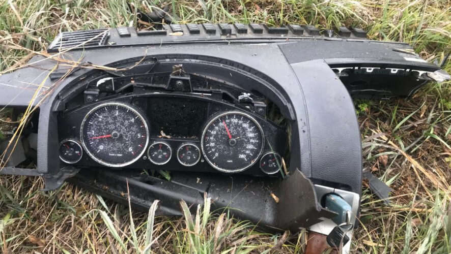 Погибли водитель и пассажир авто.