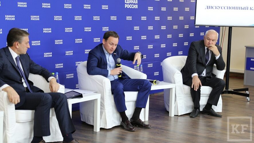 Депутаты от Татарстана впервые с окончания выборов встретились с журналистами
