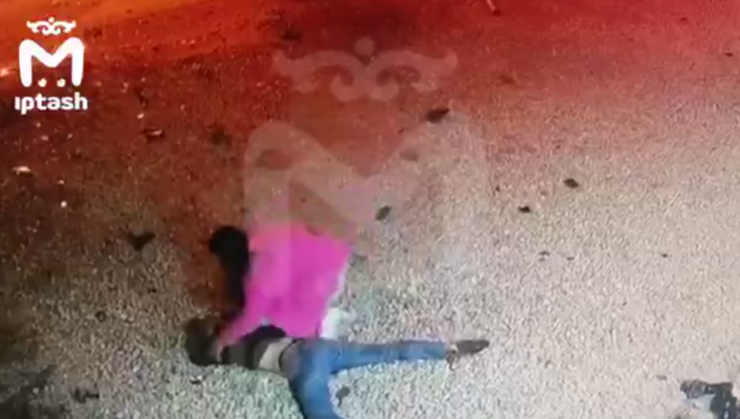 Двоих пассажиров госпитализировали.