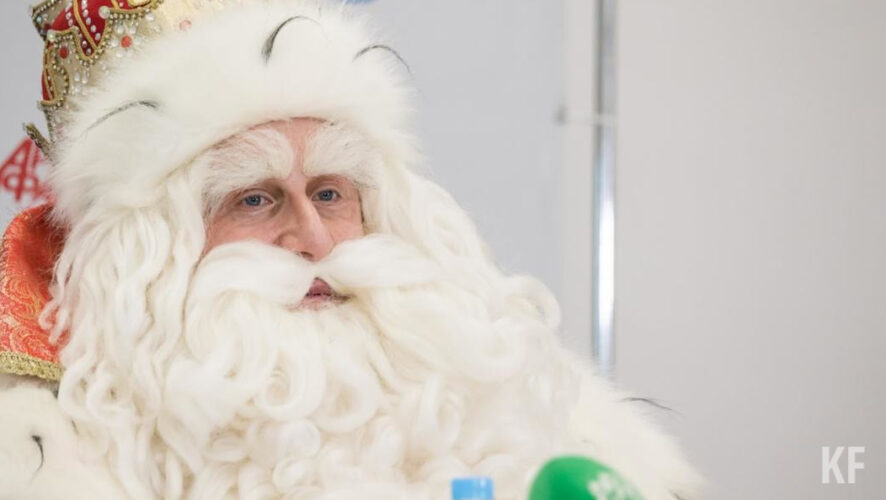 Во время поездки новогодний состав посетит 36 городов России.