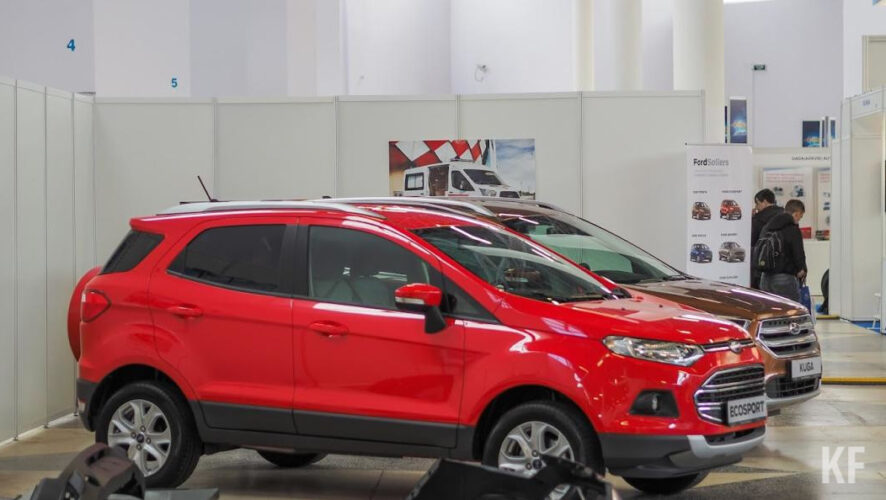 Конечная стоимость машины зависит от курса рубля.