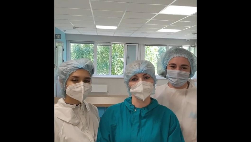 Медсестры просят жителей привиться