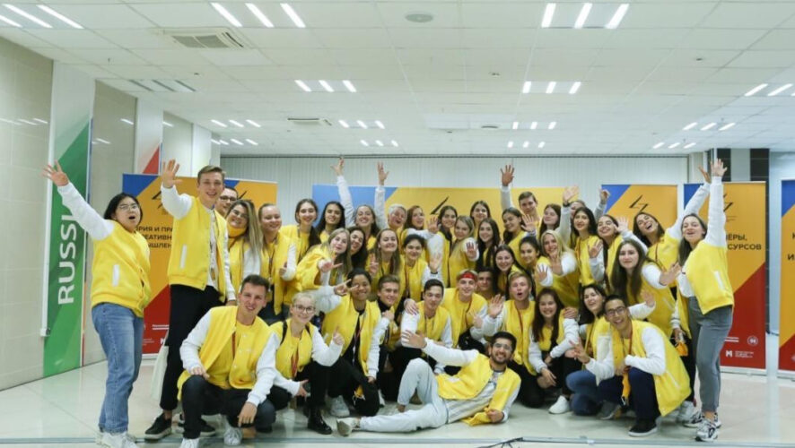 Всероссийский слет Национальной лиги студенческих клубов собрал в Казани молодежь со всей страны.