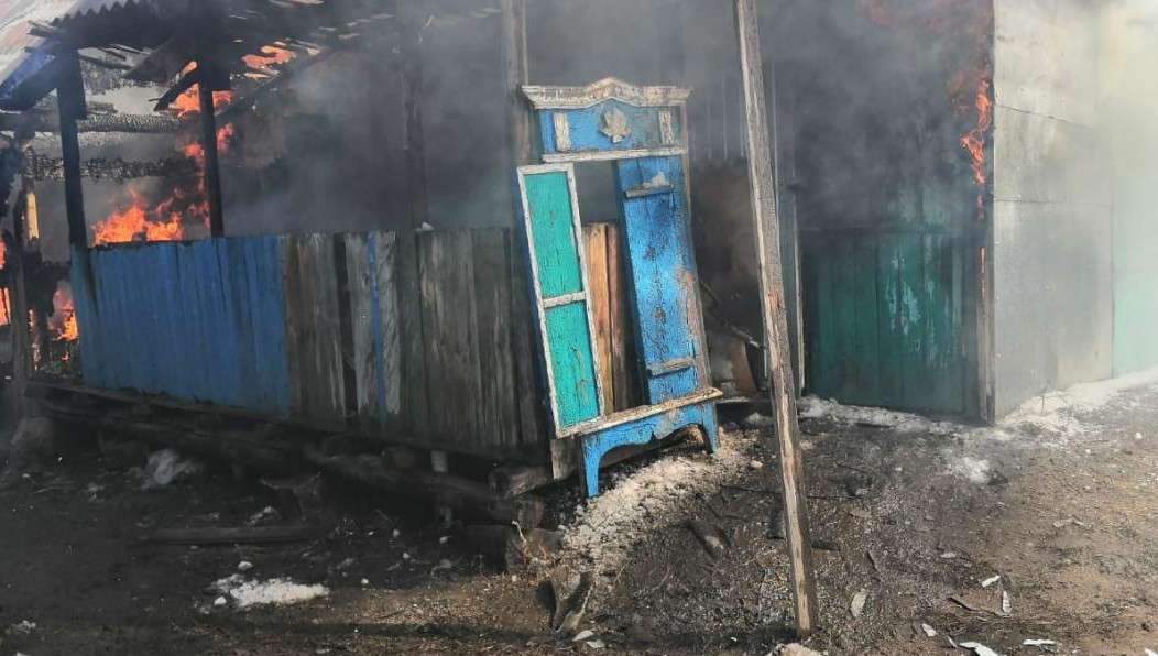 Пожар случился в селе Новое Надырово.