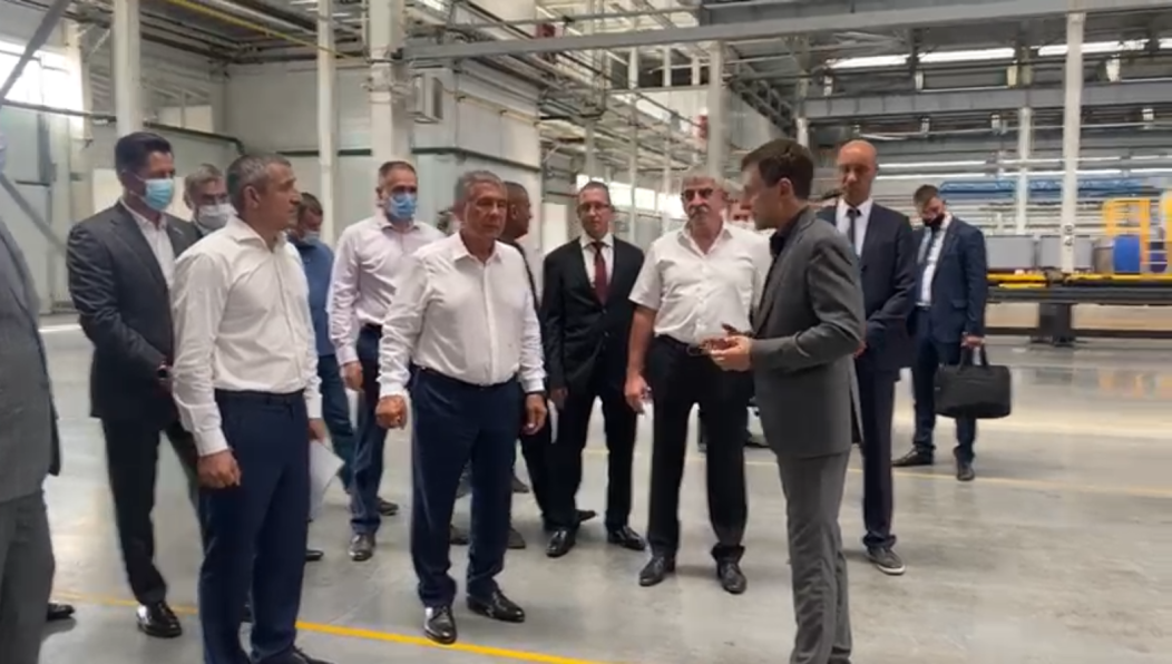 Руководитель республики отправился в Лаишевский район