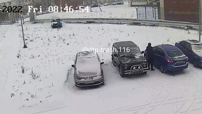 Виновный скрылся с места происшествия.