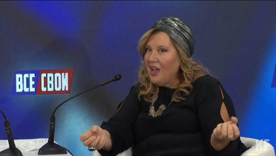 Во время прямого эфира &nbsp;Миляуша Таминдарова сделала всем зрителям подарок и спела песню.