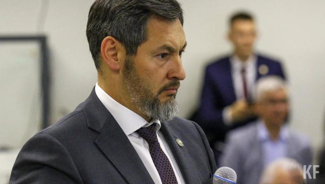 Министр подчеркнул важность социального благополучия работников.