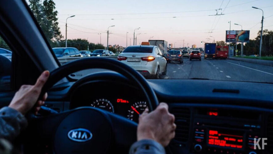 В случае ДТП российские водители могут больше не указывать информацию об очевидцах и вписывать их в извещение.