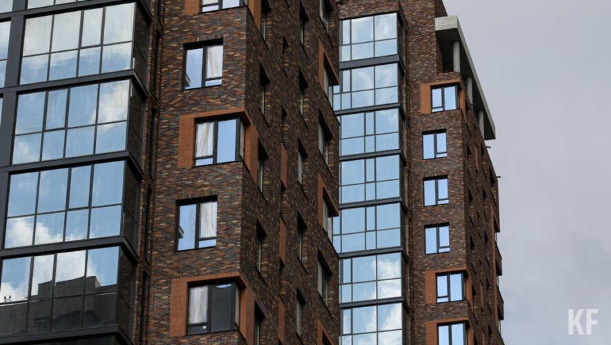 Стоят они более 200 тысяч рублей за квадратный метр.