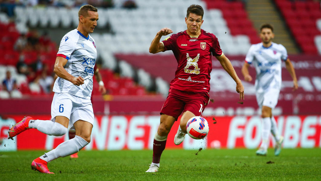 По сумме двух встреч счёт 0:1 в пользу поляков.