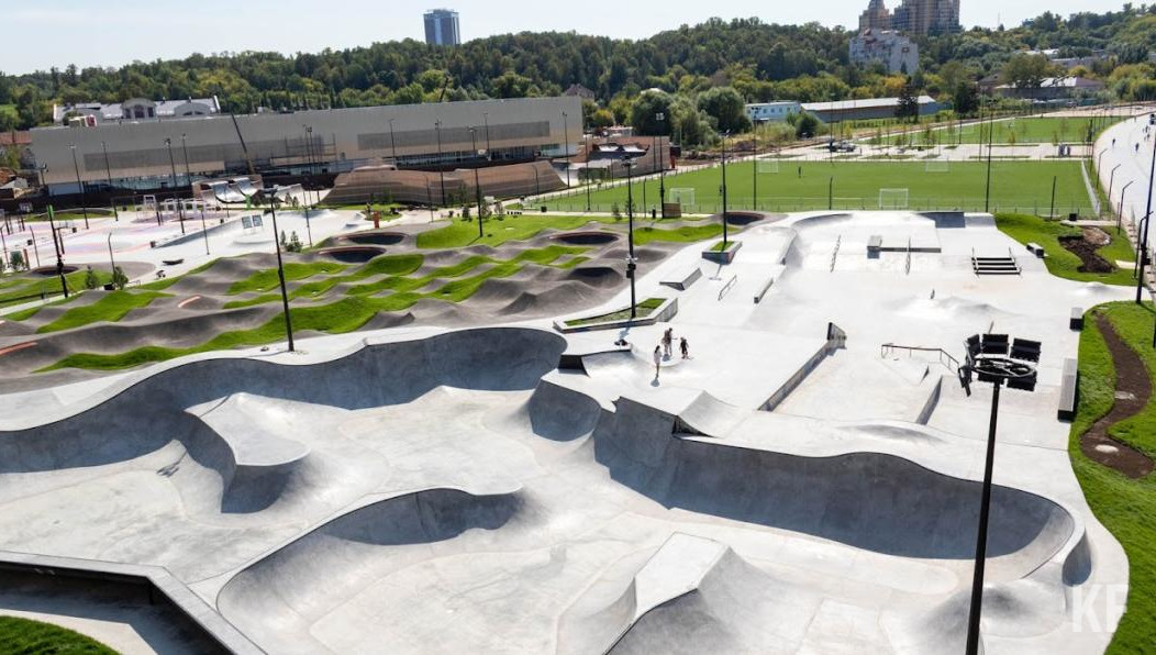 В управлении парком в столице Татарстана пообещали закрепить конструкцию.