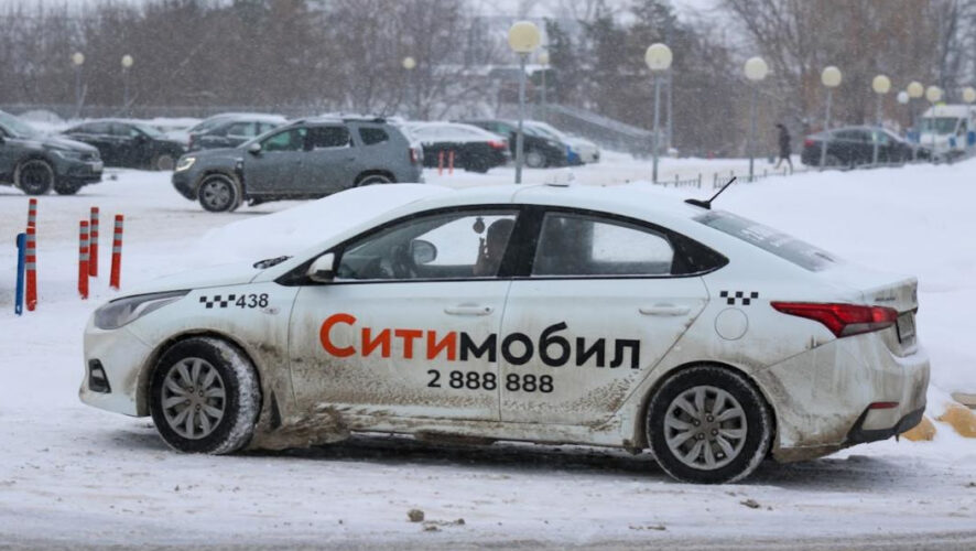 Для этого аналитики сравнили трех главных конкурентов: «Яндекс.Такси»