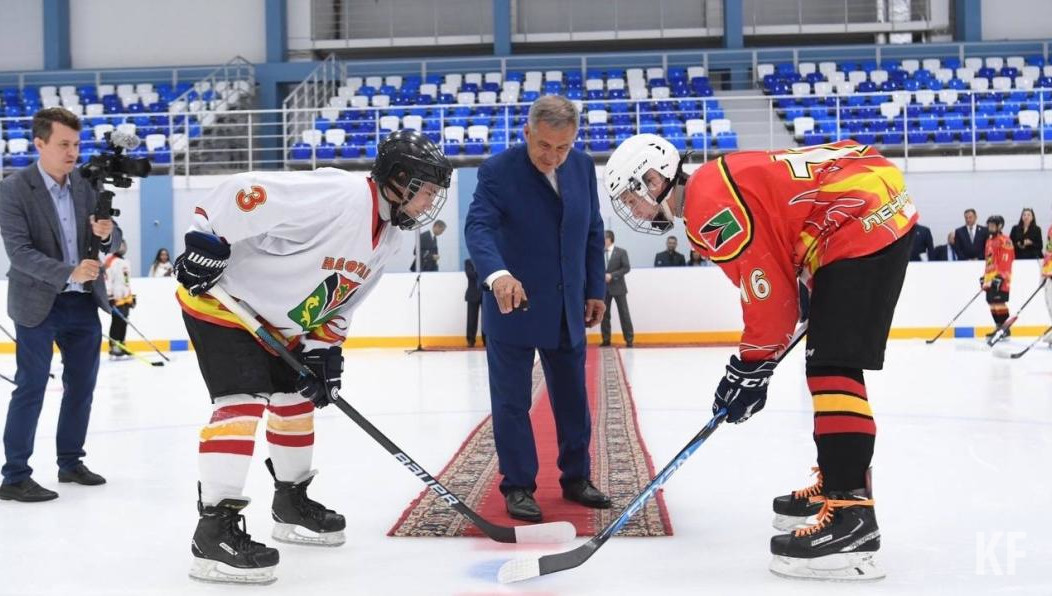 Ввод спортивного объекта приурочен к 80-летию добычи нефти в Татарстане и 75-летию со дня открытия Ромашкинского месторождения.