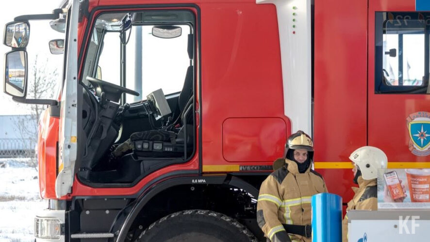 В июне 2020 года Президент республики передал им 33 пожарных и спасательных автомобиля.