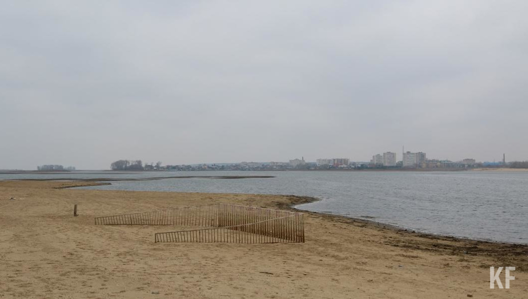 Еще на 744 тысячи рублей отремонтируют инфраструктуру на пляже озера Глубокое.