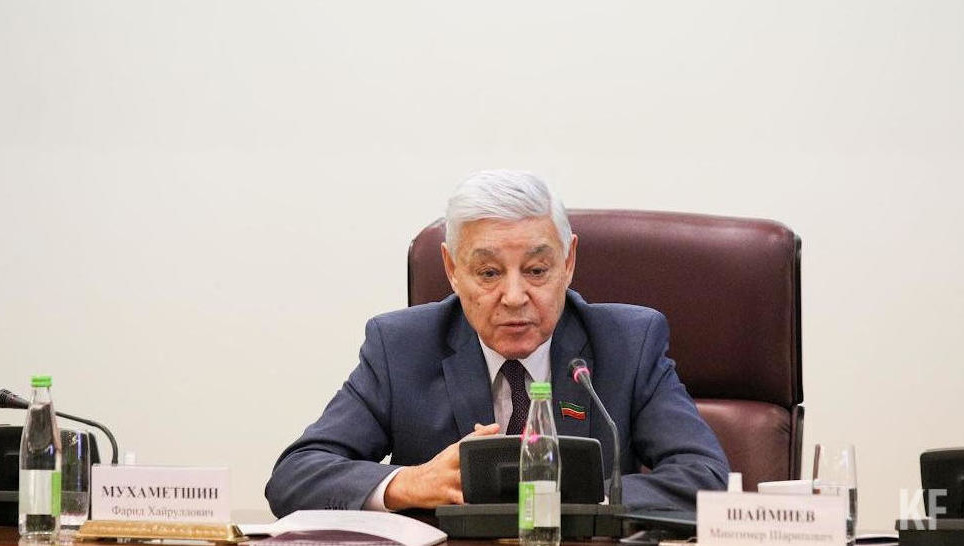 Также были подняты вопросы улучшения межнационального и межконфессионального мира в Татарстане.