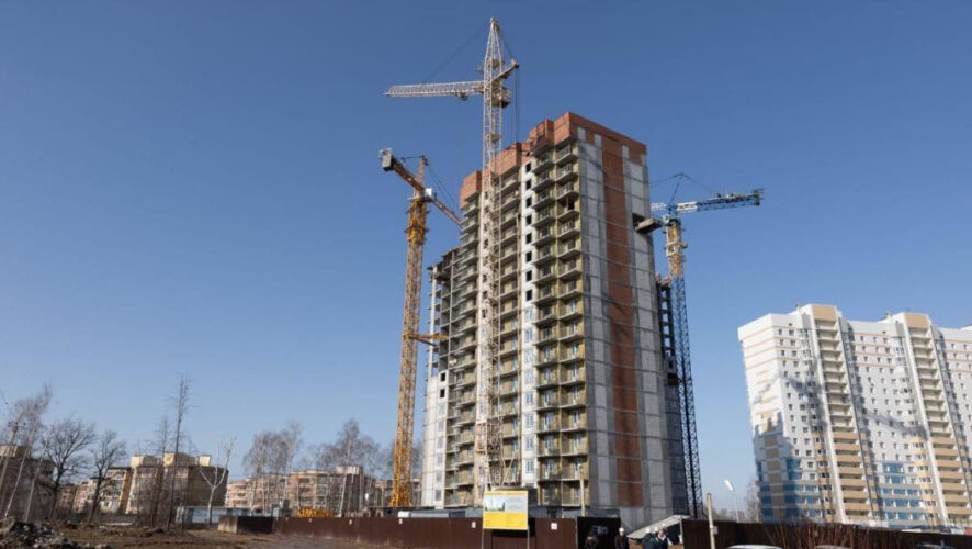 Средства на строительство трех домов выделил&nbsp;&nbsp;Госжилфонд.